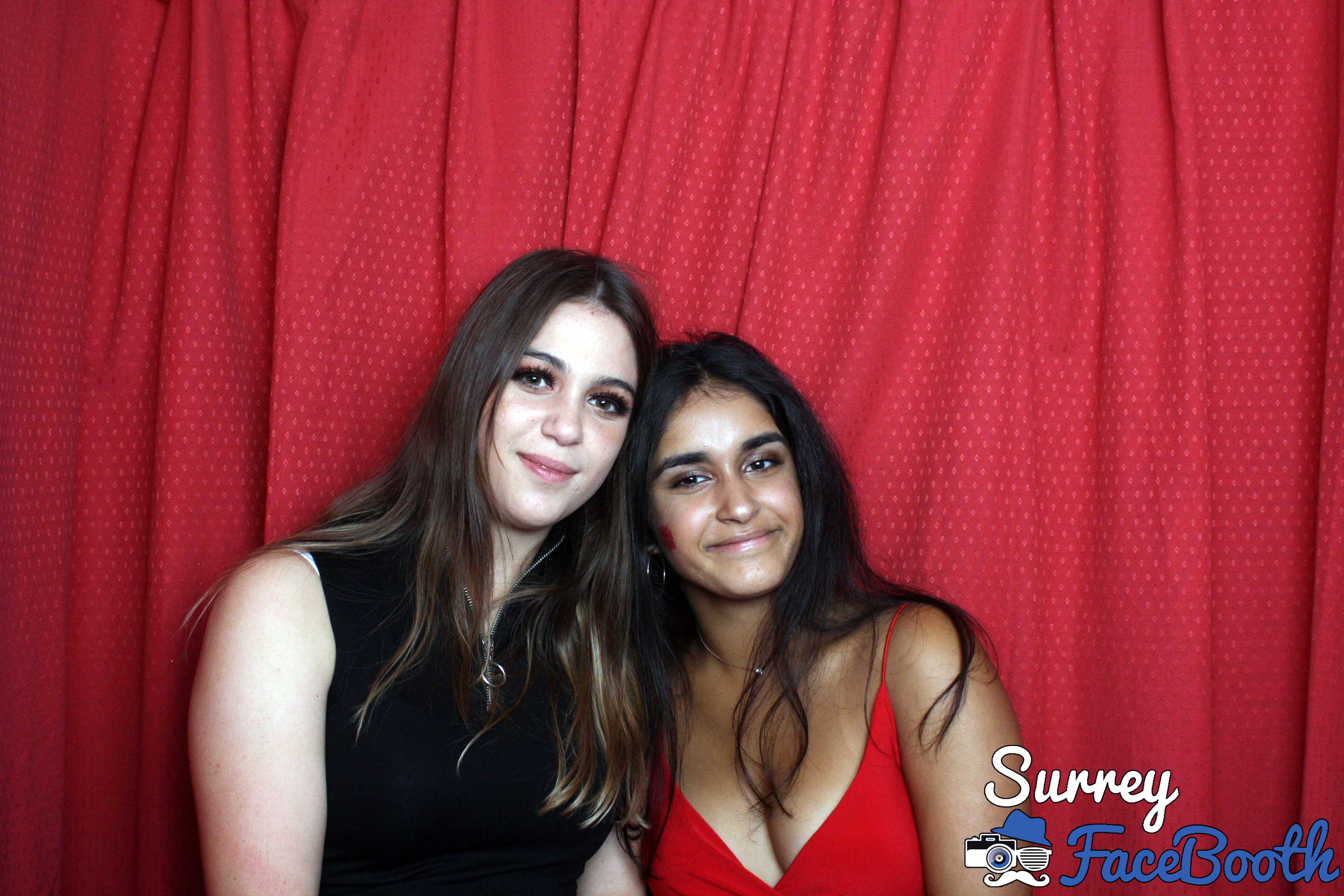 Nadiya & Maria's Birthday Party | View more photos from the event at galleries.surreyfacebooth.co.uk/u/Surrey-FaceBooth/Nadiya-Marias-Birthday-Party